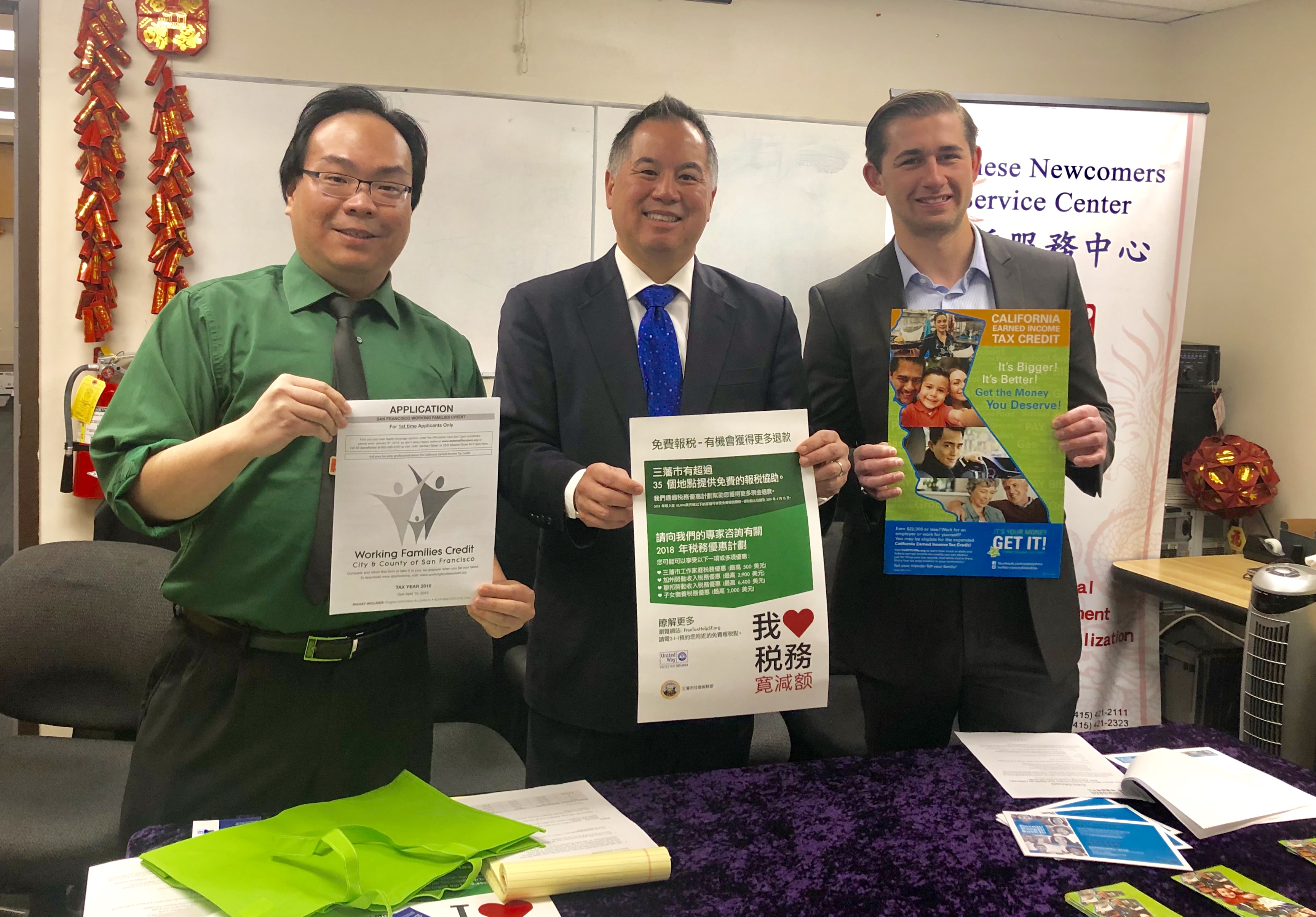 Ting Promotes Caleitc With Chinese Newcomers United Way